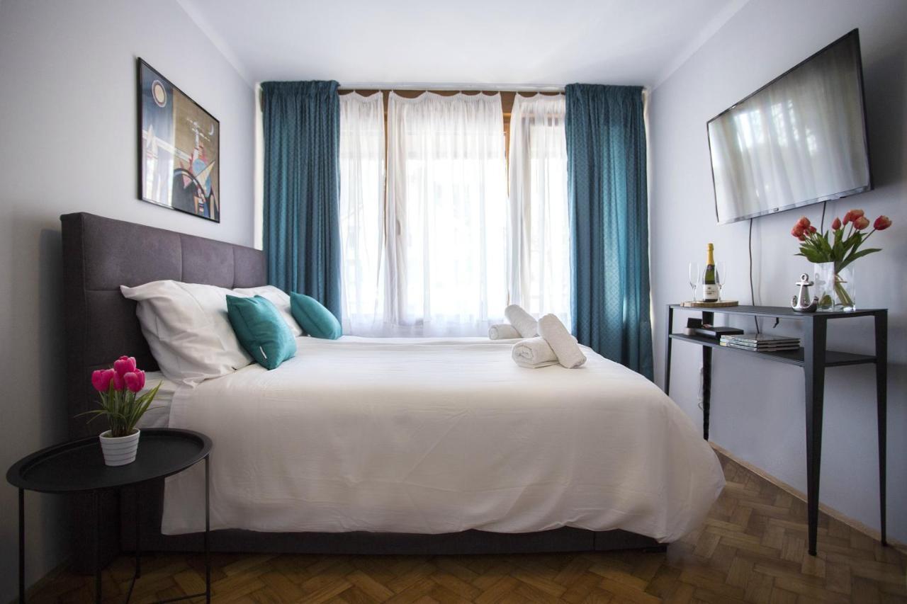 Studio Apartment Zen City Centre Split Exterior photo